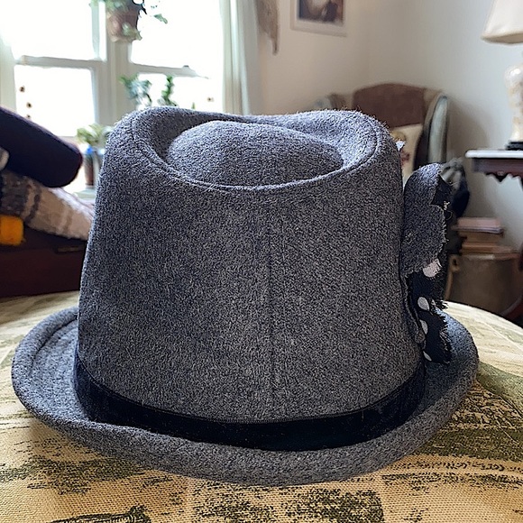 CBOCS Gray Fedora - Picture 6 of 12